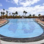 Golden Dream, Swimming Pool And Parking