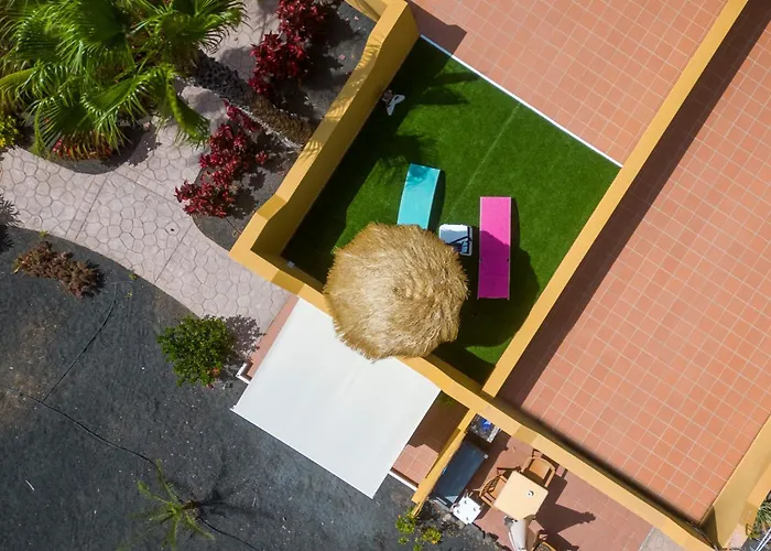 Golden Dream, Swimming Pool And Parking Κοραλέχο